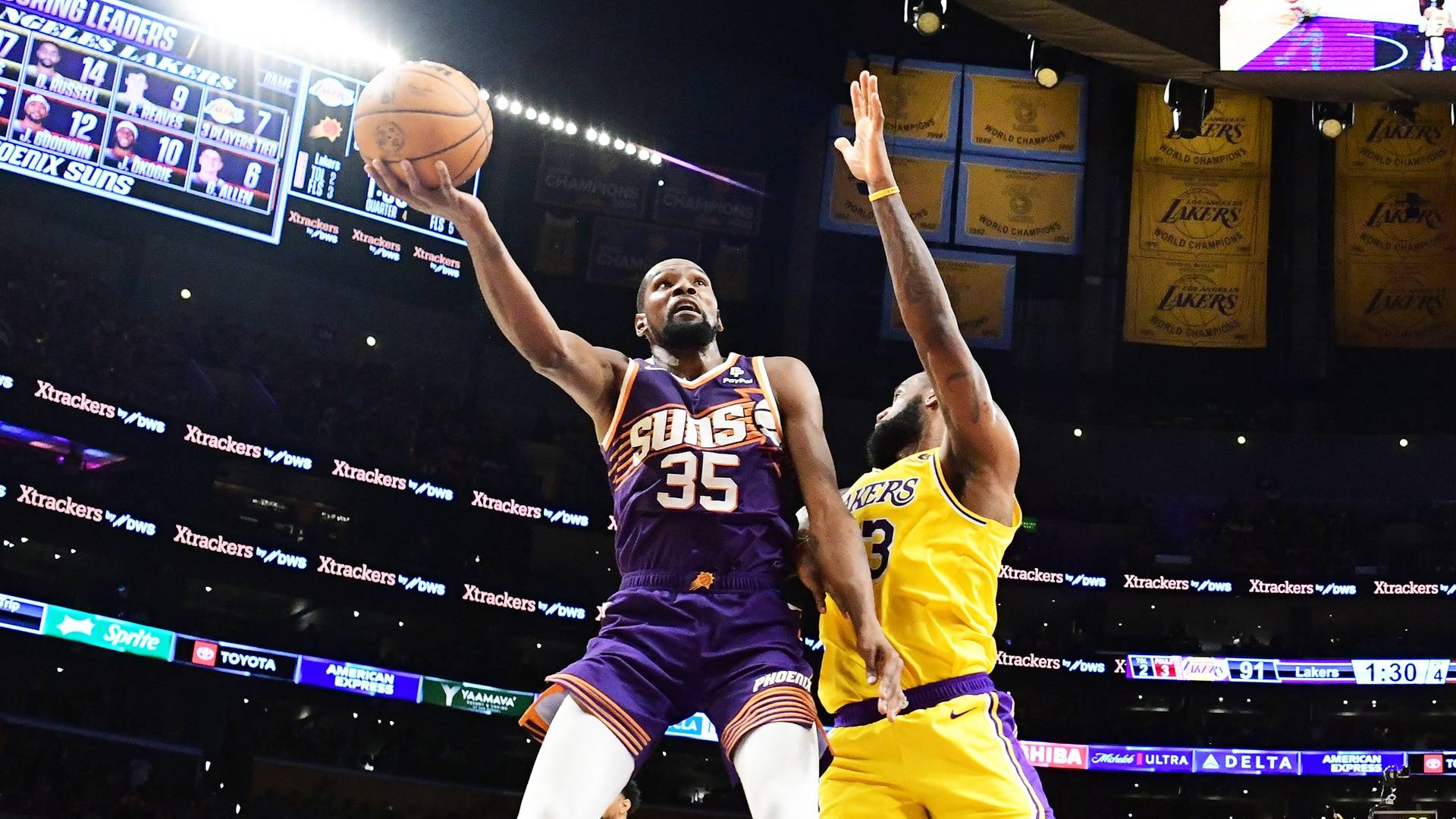 包含杜兰特连续十场比赛得分超过出色防守，皇家马德里挑战极限！的词条